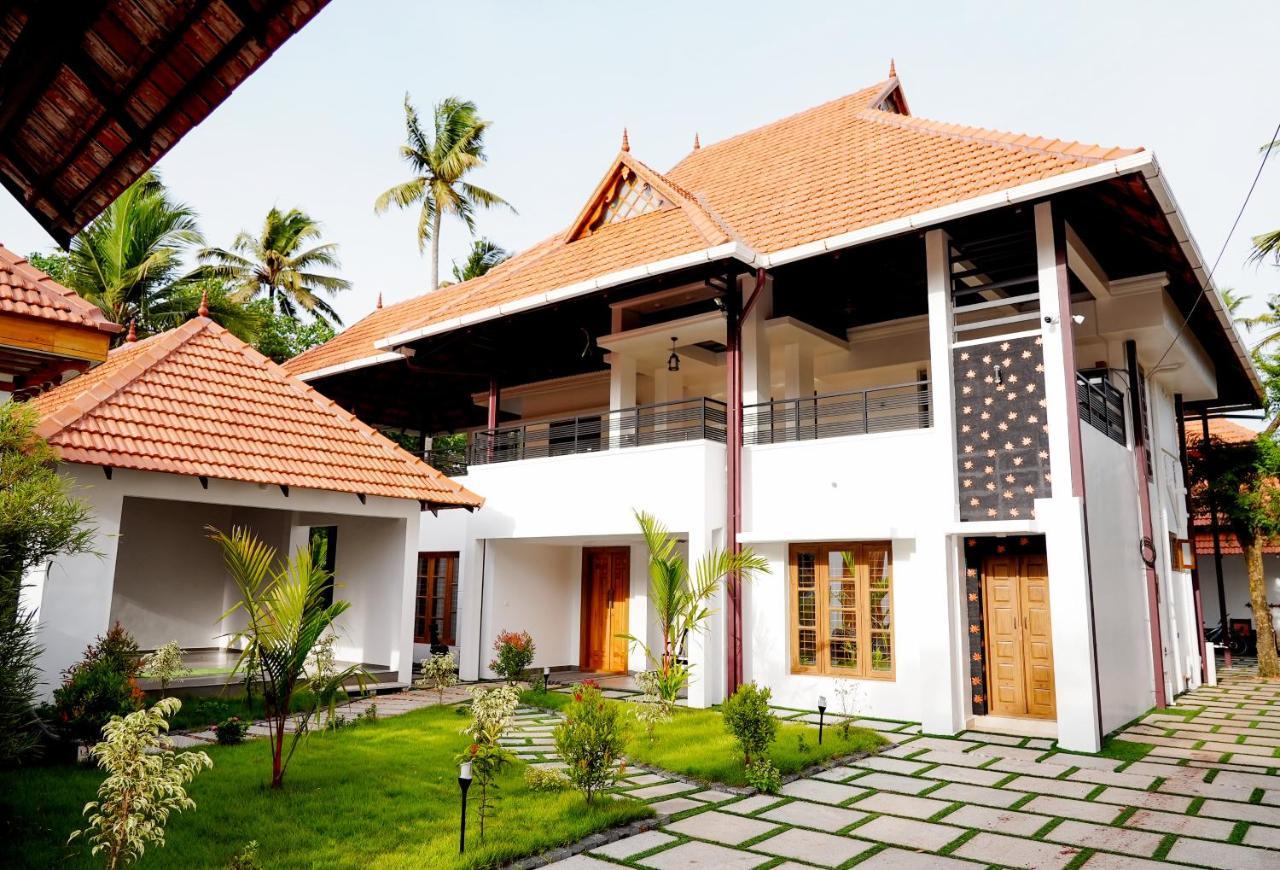 Kalloos Island Backwater Resort Kollam Exterior foto