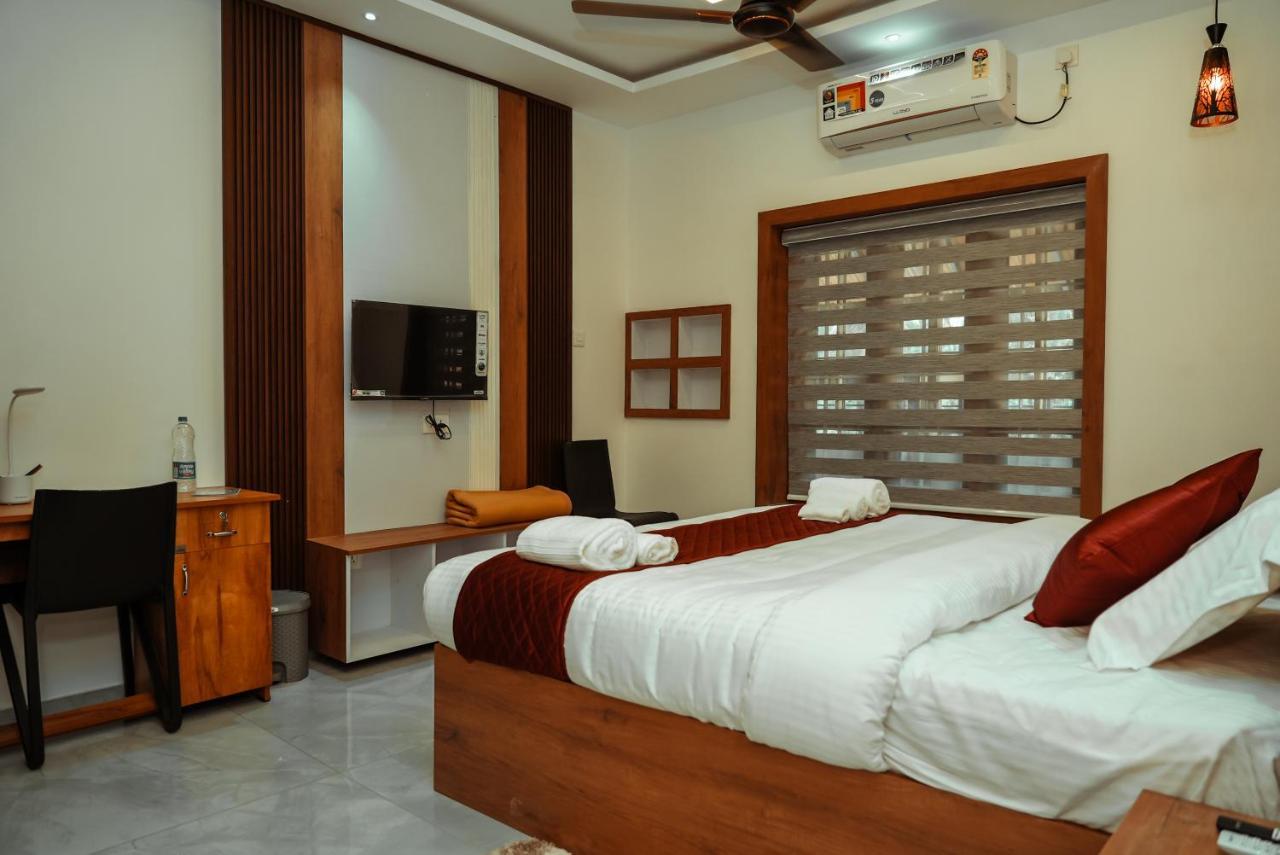 Kalloos Island Backwater Resort Kollam Exterior foto
