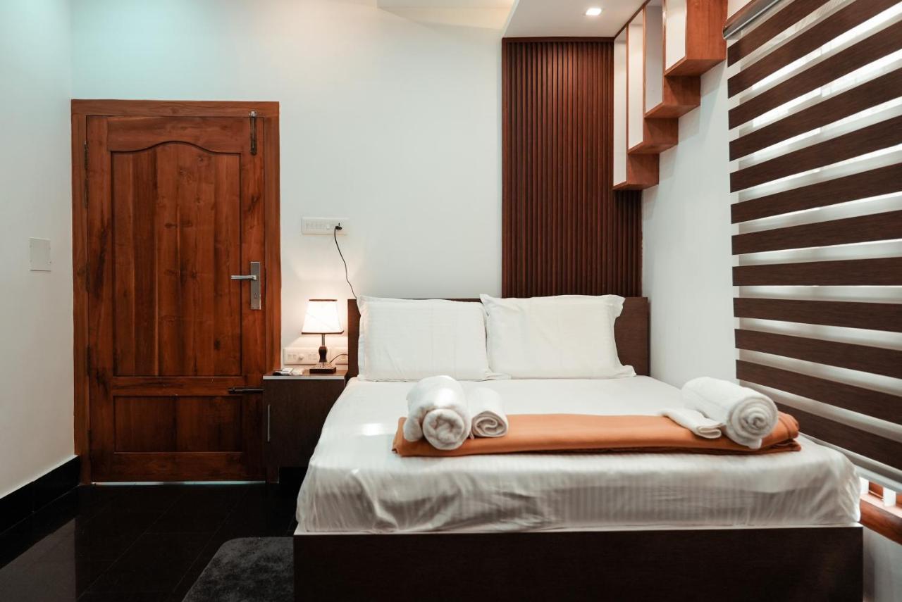Kalloos Island Backwater Resort Kollam Exterior foto