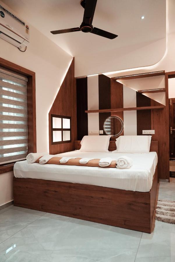 Kalloos Island Backwater Resort Kollam Exterior foto
